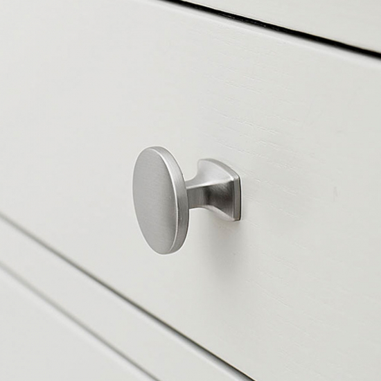 gray cabinet knobs        <h3 class=