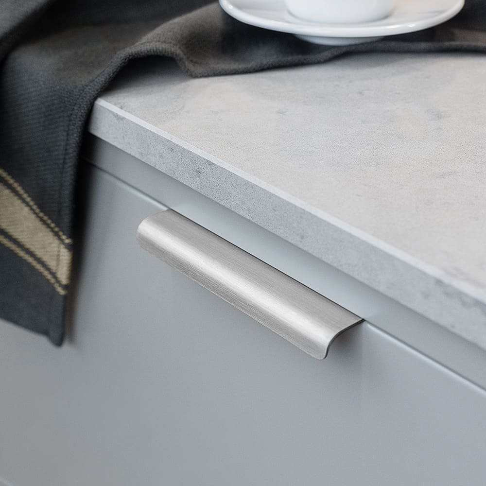 Edge Pull Handle Lip - Brushed Stainless
