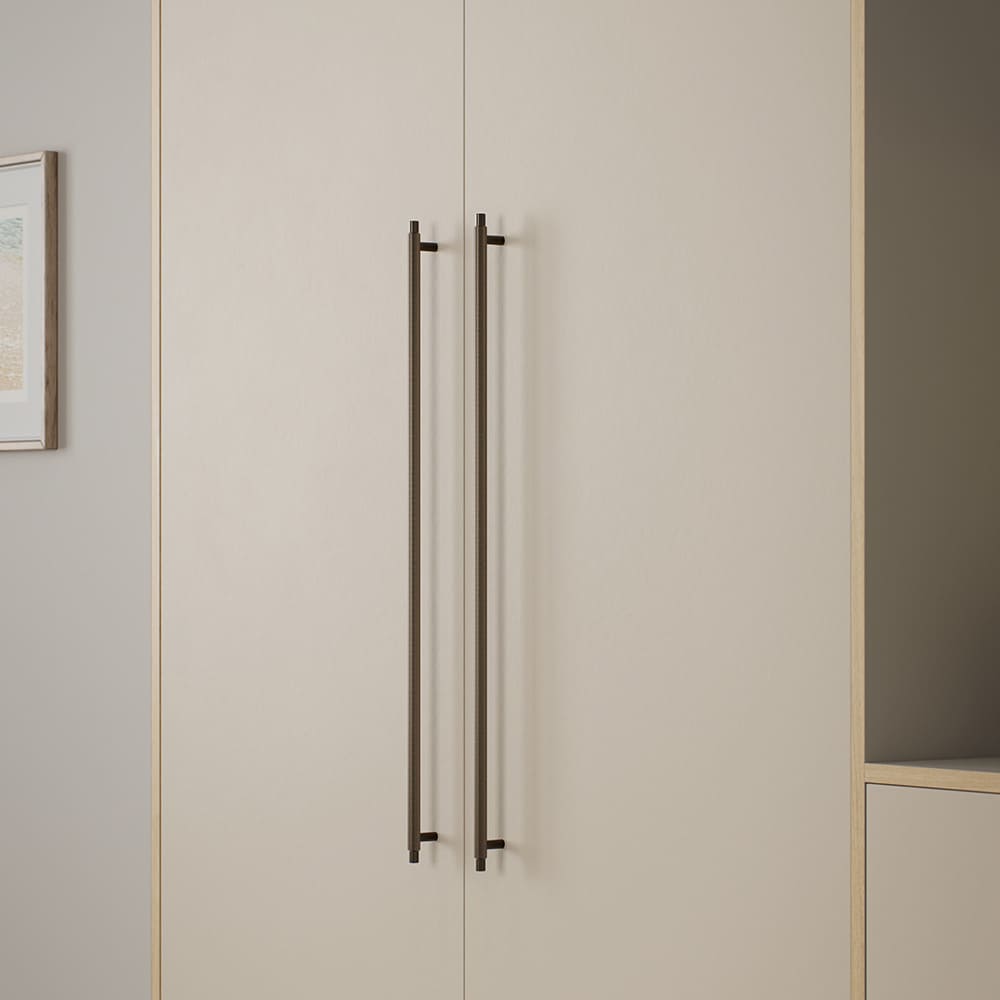 Handle Manor - Matte Bronze