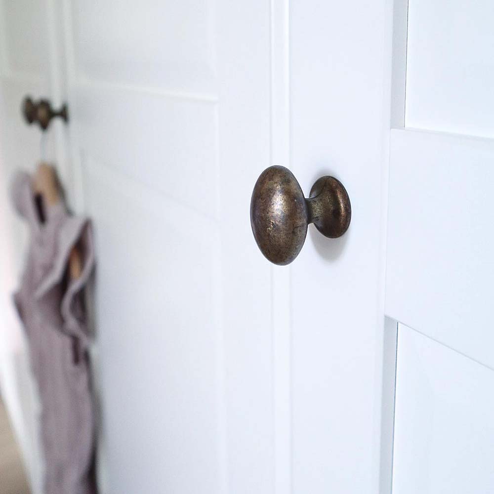 Cabinet Knob 401 - Antique