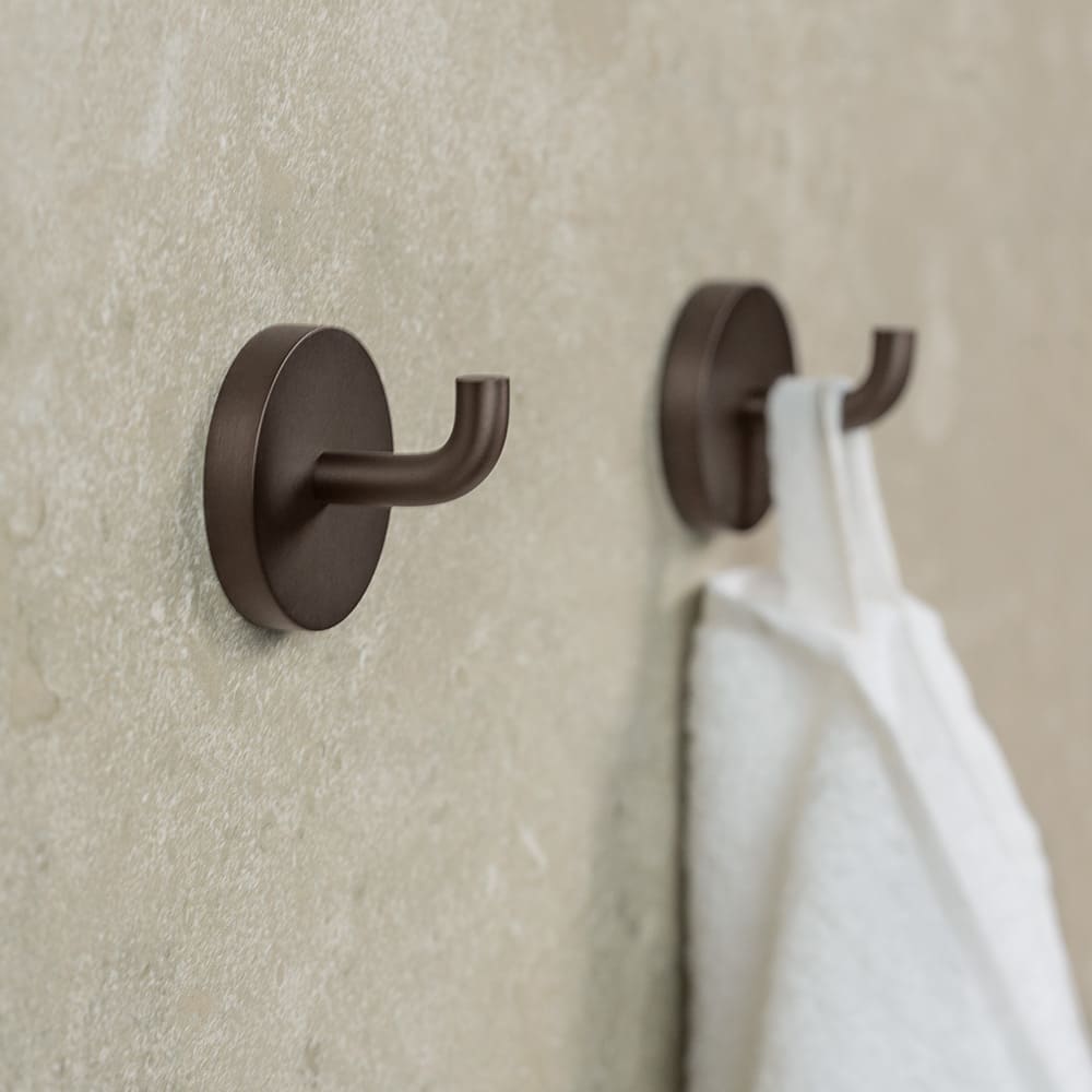 Single Hook Calm - Burnished Brass